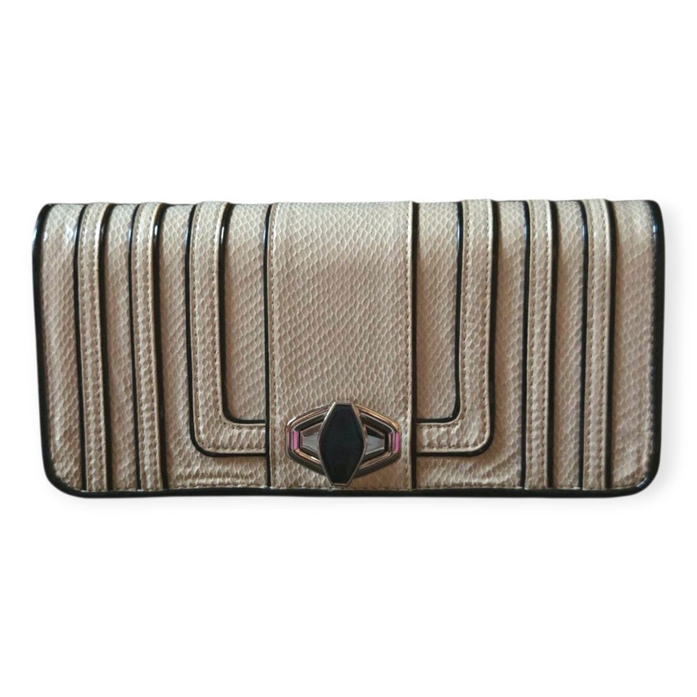 White House Black Market Clutch